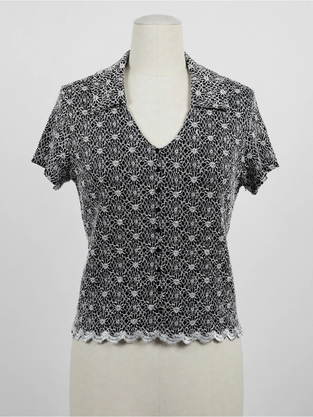 NICOLA Black and White Crochet Button-Front Short Sleeve Top